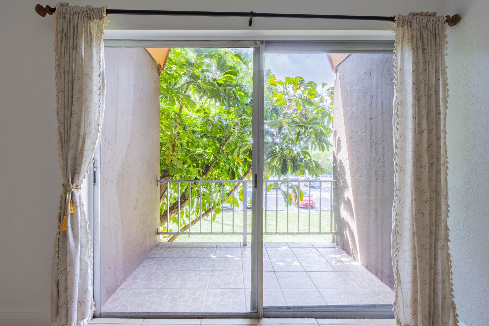 9459 SW 76th Street, Unit R8, Miami, FL 33173 Photo