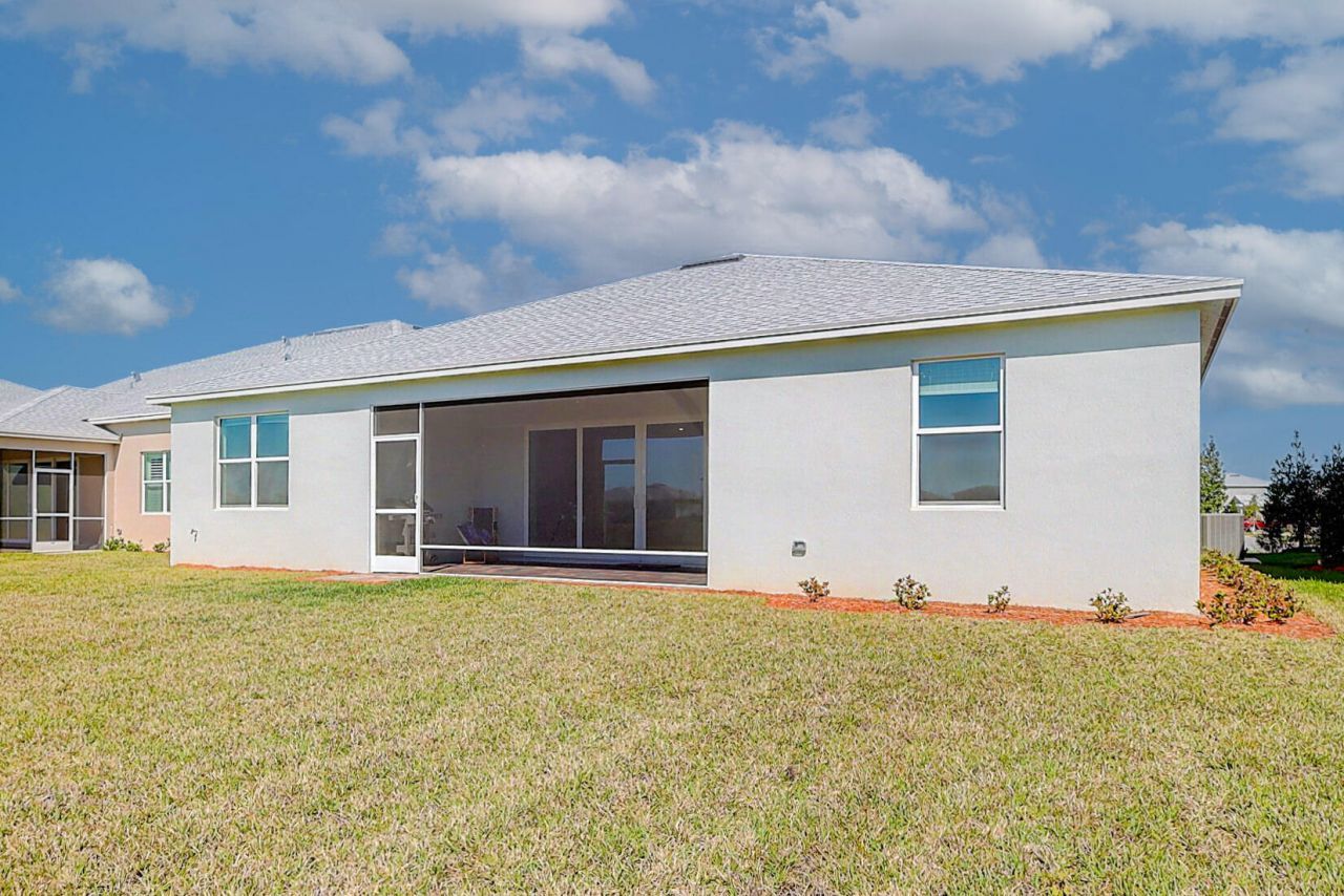 10306 SW Green Turtle Lane, Port Saint Lucie, FL 34987 Photo