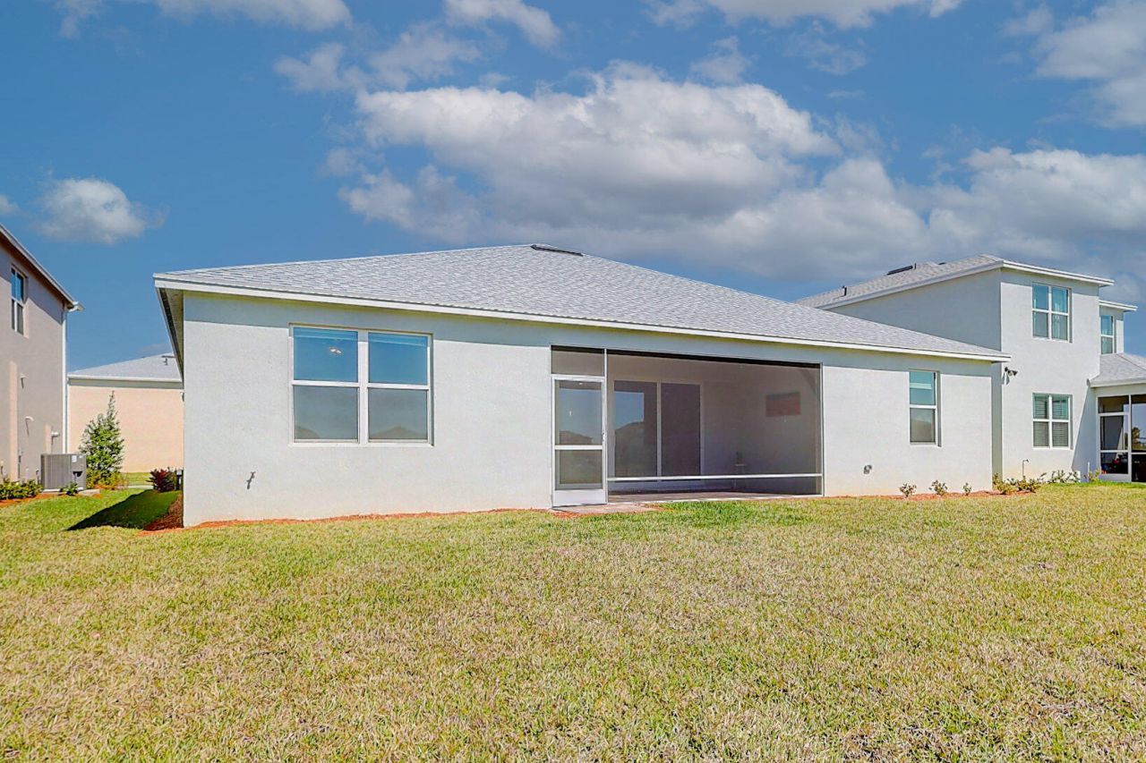 10306 SW Green Turtle Lane, Port Saint Lucie, FL 34987 Photo