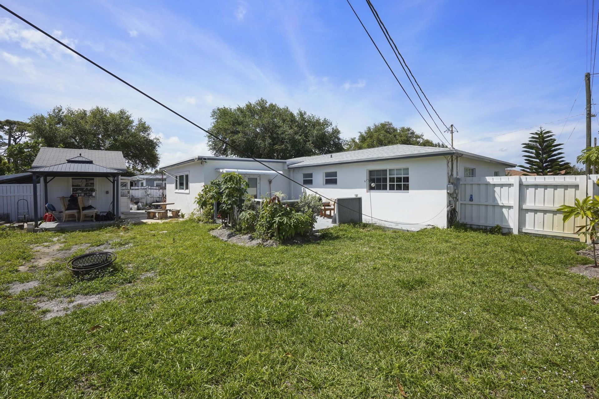 1737 N 14th Avenue N, Lake Worth Beach, FL 33460 Photo