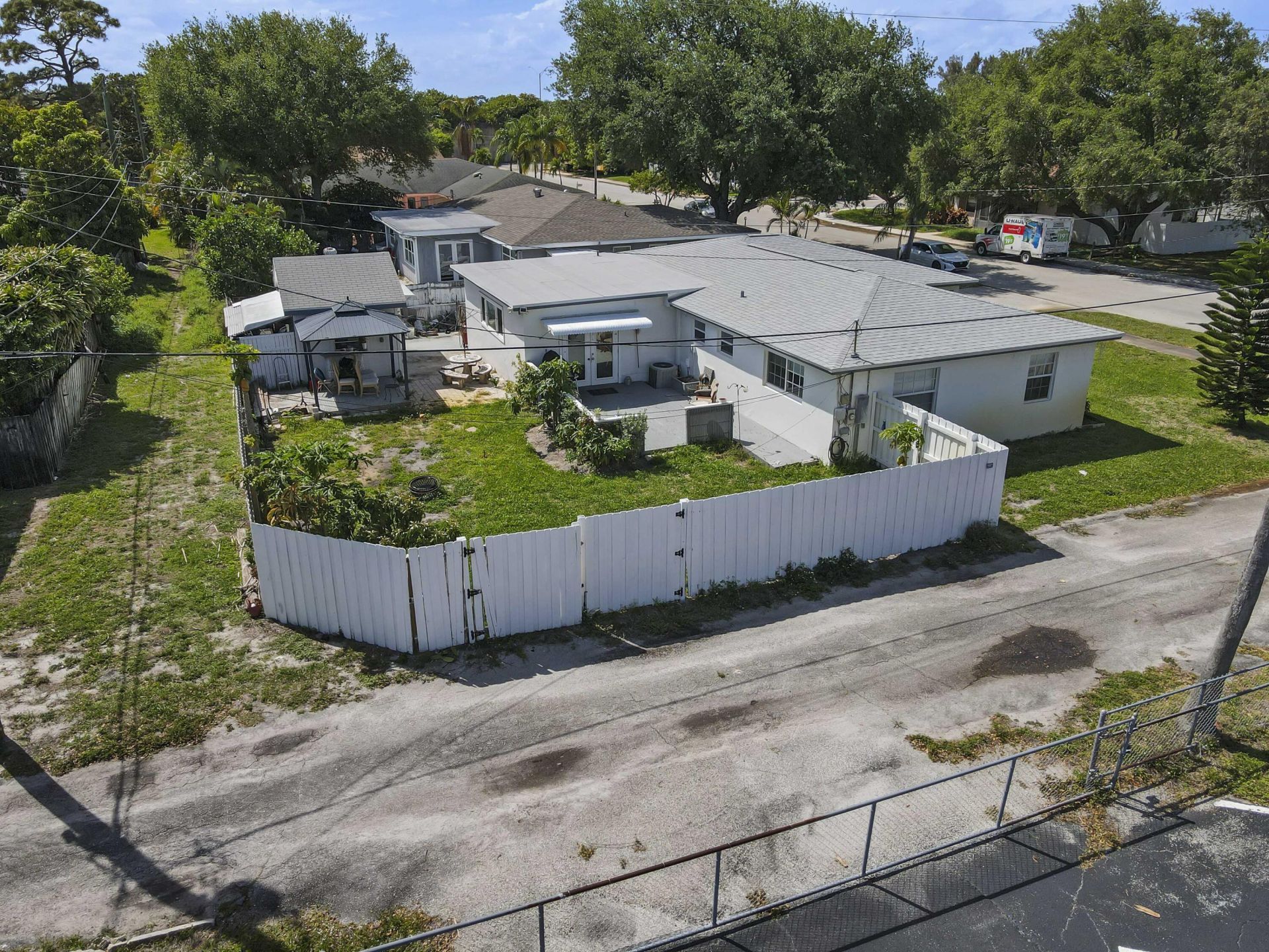 1737 N 14th Avenue N, Lake Worth Beach, FL 33460 Photo