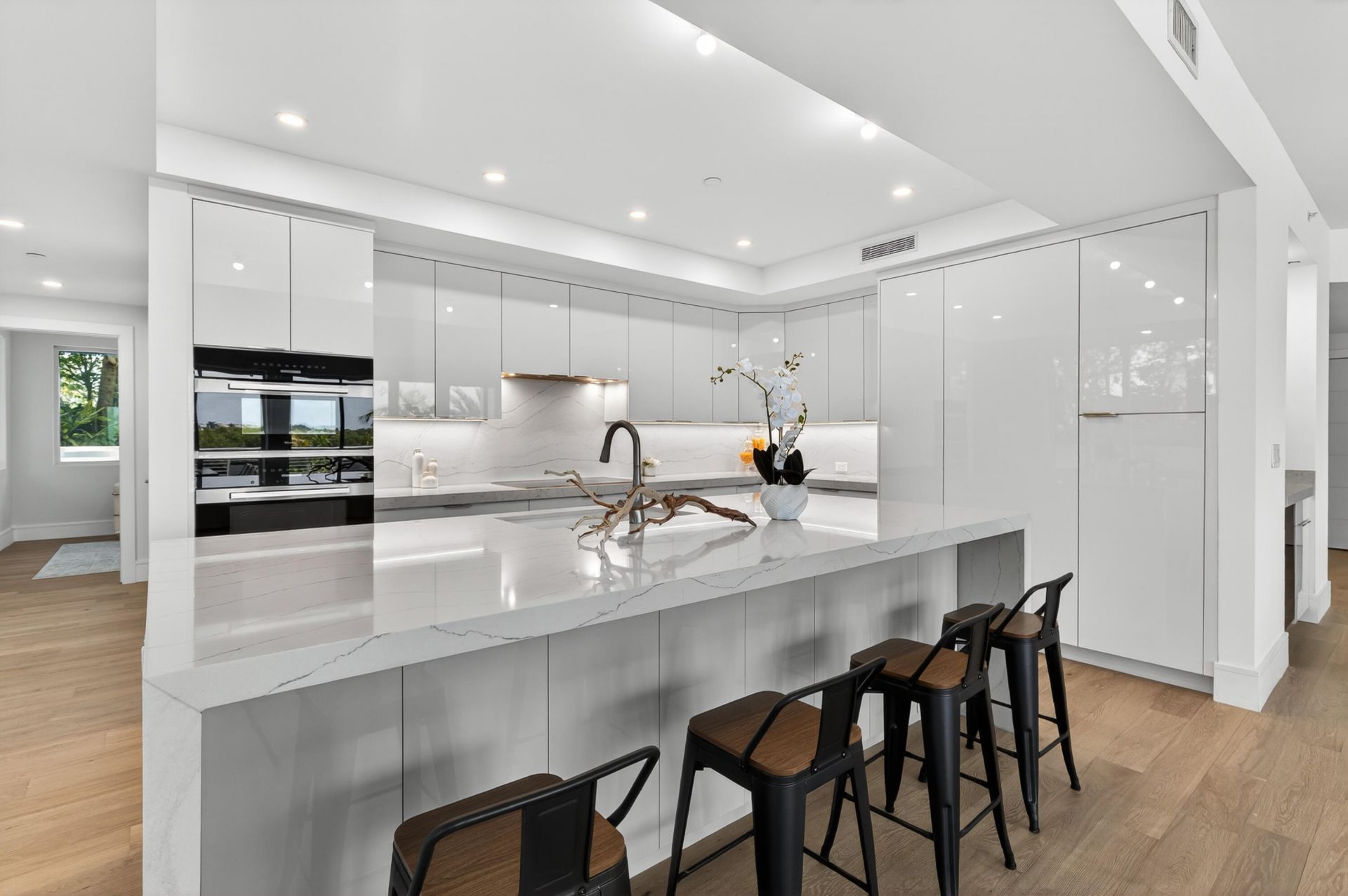 1 S Coastal Way, Unit 201, Jupiter, FL 33477 Photo