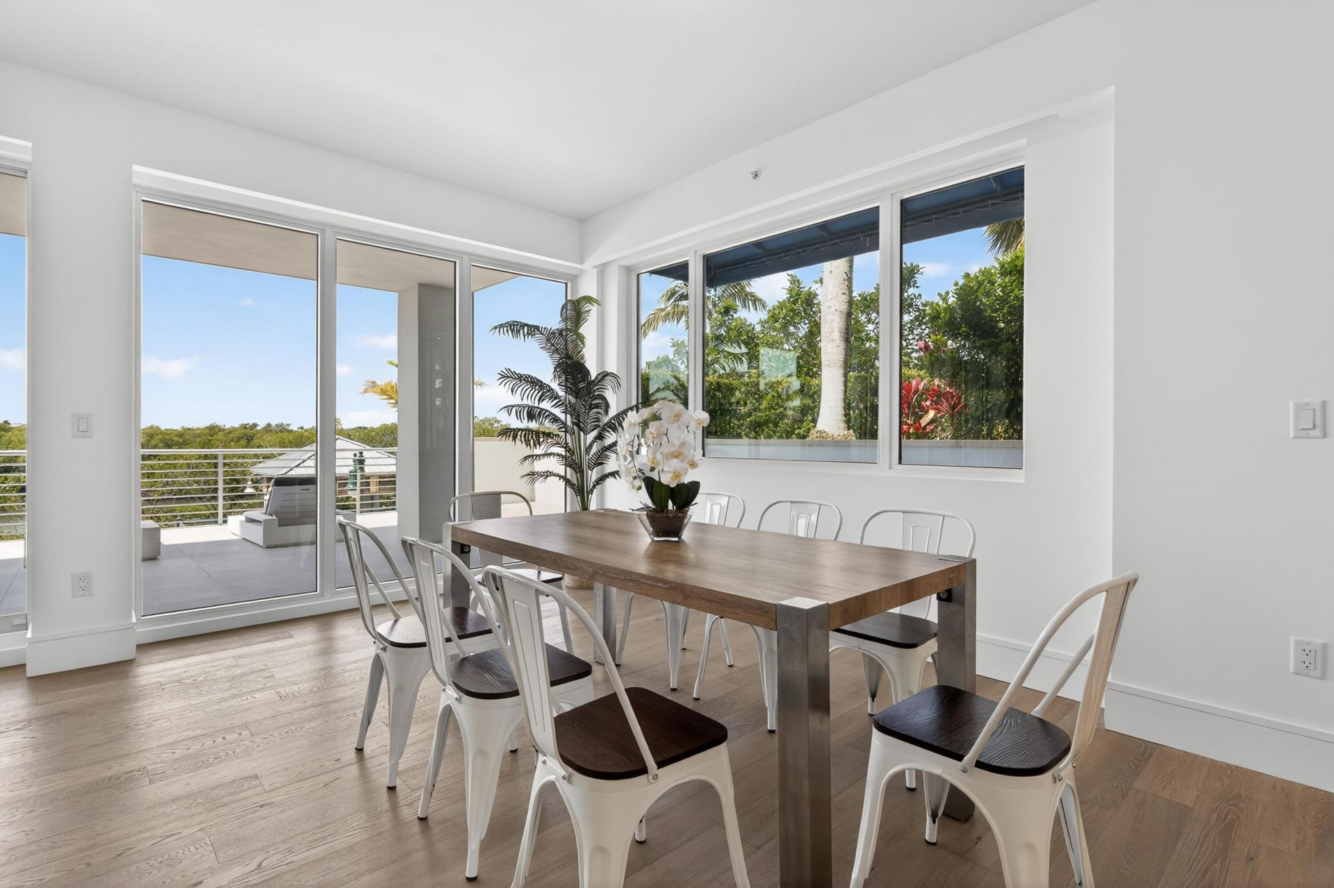 1 S Coastal Way, Unit 201, Jupiter, FL 33477 Photo