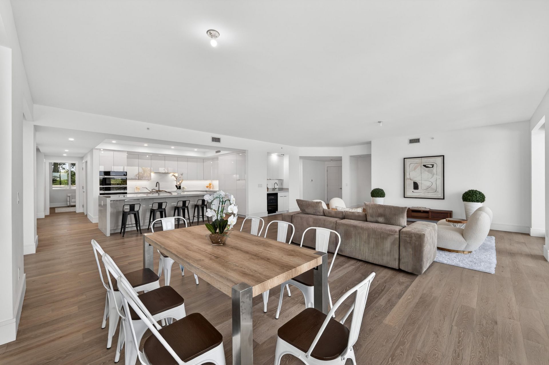 1 S Coastal Way, Unit 201, Jupiter, FL 33477 Photo