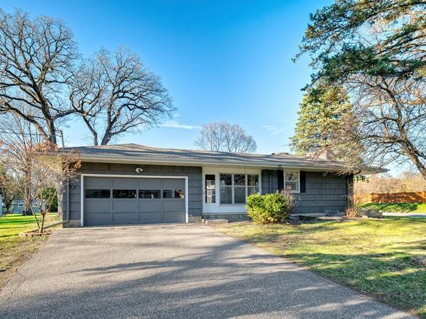 625 Rosswood Lane , Wayzata, MN 55391