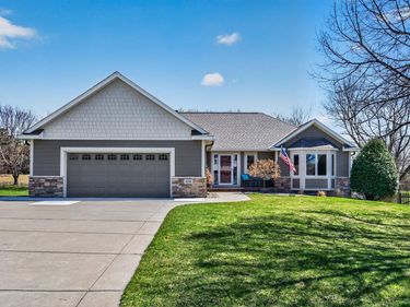 4290 Balsam Lane N, Plymouth, MN 55441