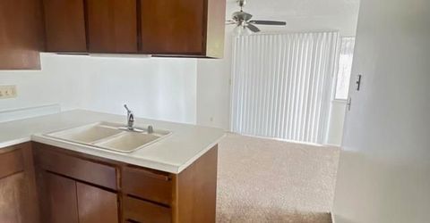 5186 Greenberry Dr, Sacramento, CA 95841 Photo