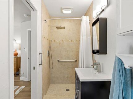 6337 Rushmore Dr, Sacramento, CA 95842 Photo