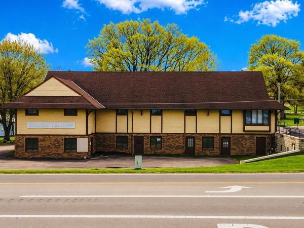 617 Brookhill Lane , Unit 100, Circleville, OH 43113