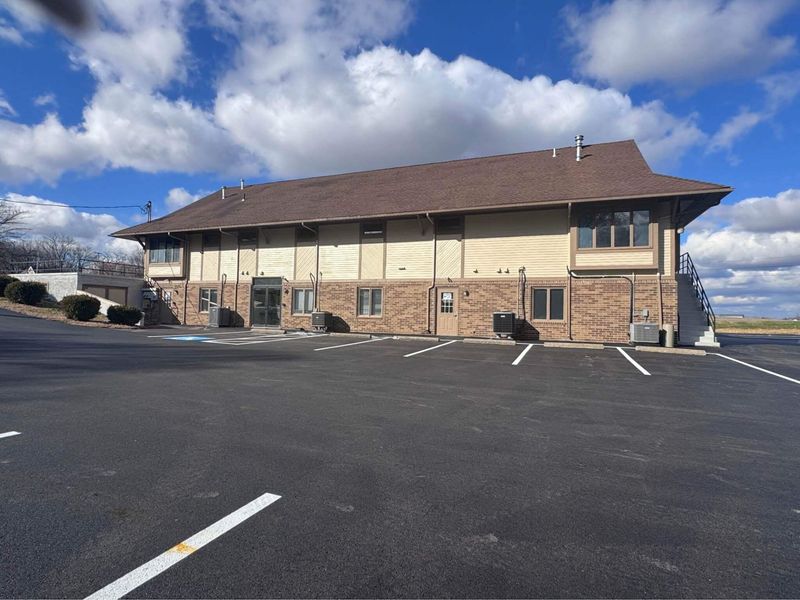 617 Brookhill Lane , Unit 100, Circleville, OH 43113 Photo 3