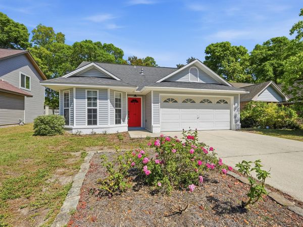 176 Wright Circle, Niceville, FL 32578