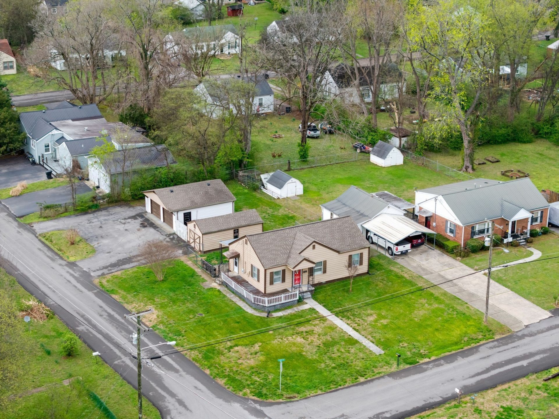 418 Lynn St, Murfreesboro, TN 37129 Main Photo