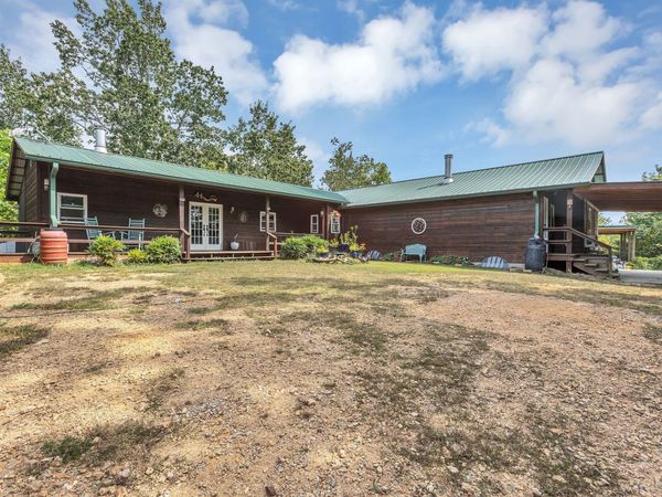3519 Owl Hollow Rd , Linden, TN 37096