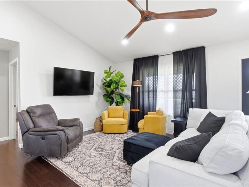 5448 New Carlisle Pike, Bethel Township, OH 45504 Photo 4