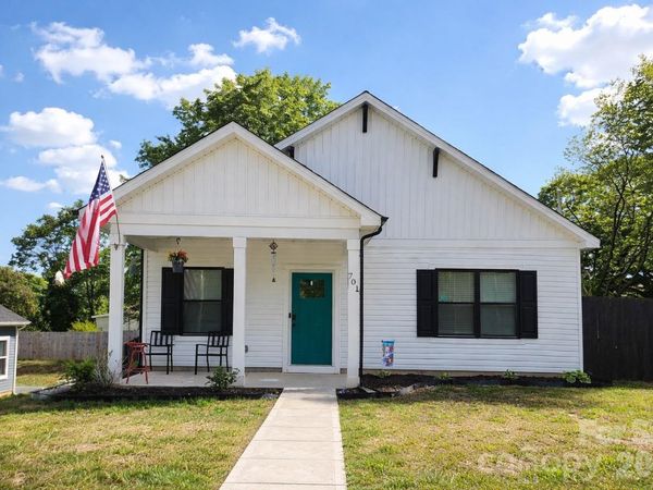701 E 3rd Avenue, Gastonia, NC 28054