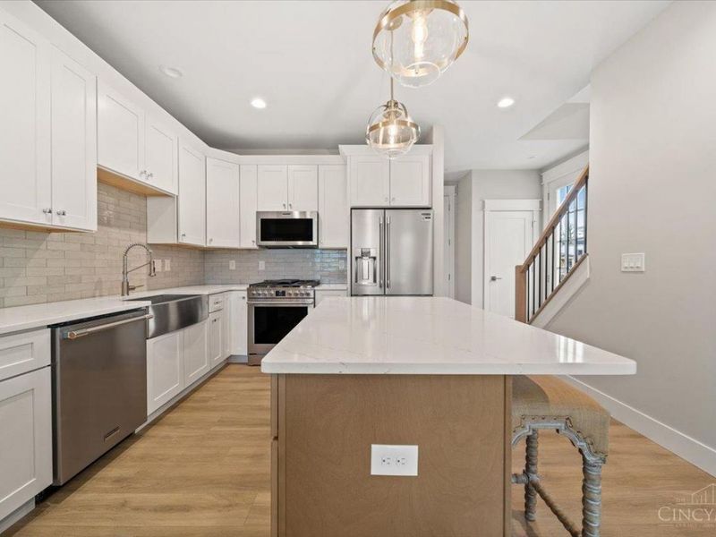 1906 Pogue Avenue, Unit A, Cincinnati, OH 45208 Photo 11