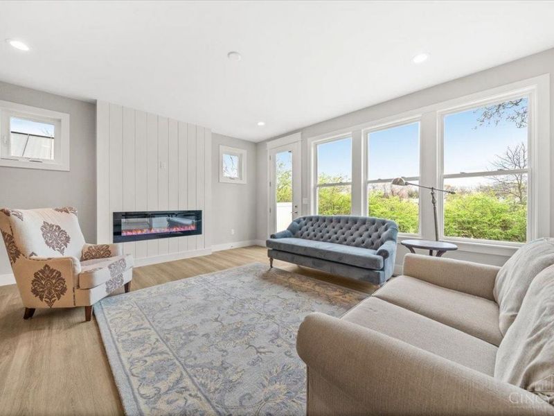 1906 Pogue Avenue, Unit A, Cincinnati, OH 45208 Photo 18