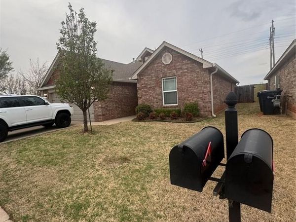 749 Christian Lane, Yukon, OK 73099