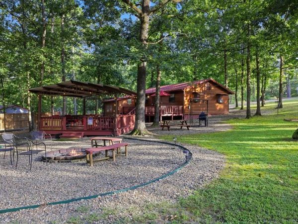 17 Halibut Bay Road, Broken Bow, OK 74728