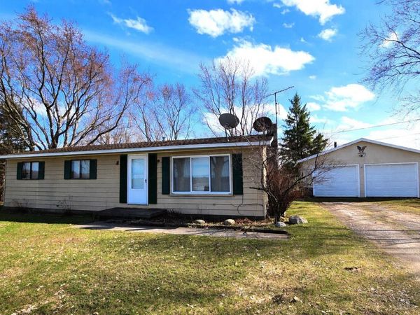 5232 Brackett Road, Williamsburg, MI 49690
