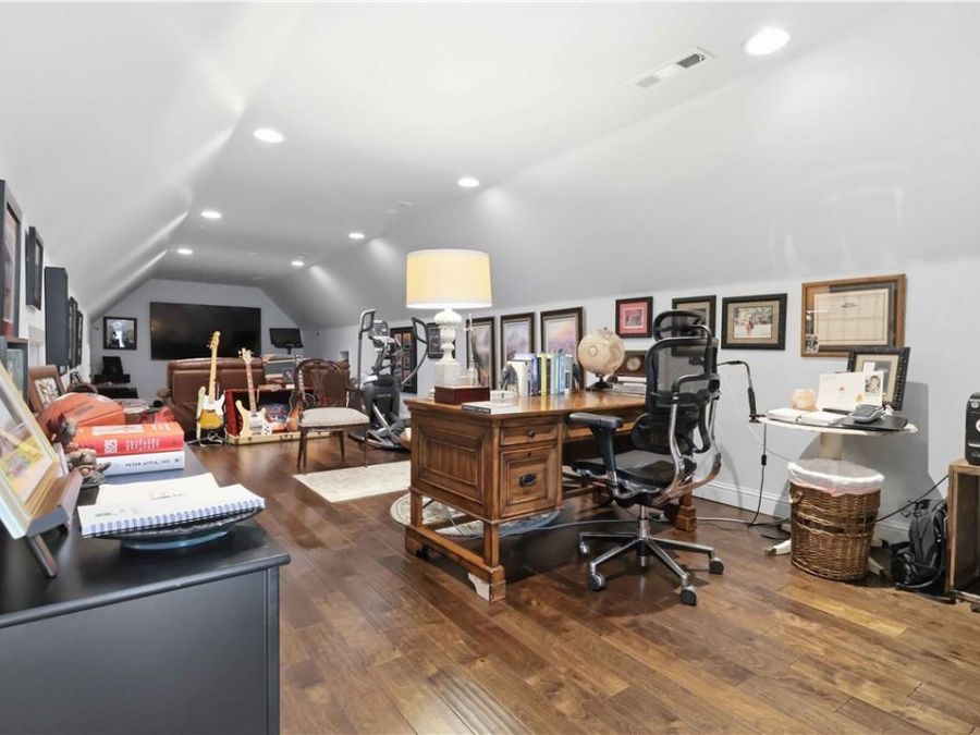 Property Image 36