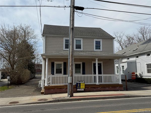 211 Roanoke Avenue, Riverhead, NY 11901