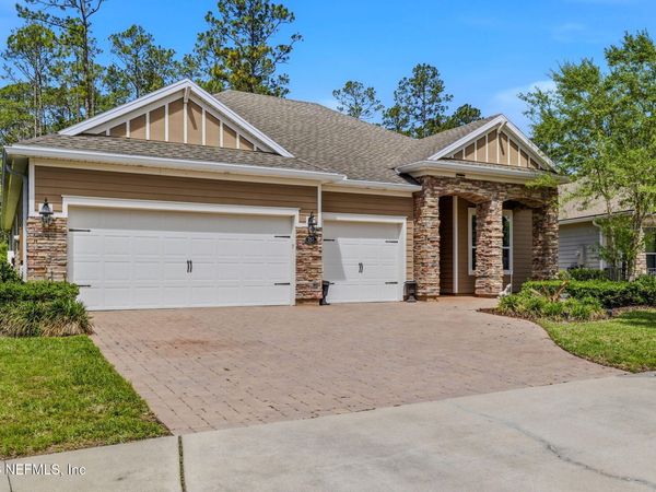 753 ASPEN LEAF Drive, Jacksonville, FL 32081