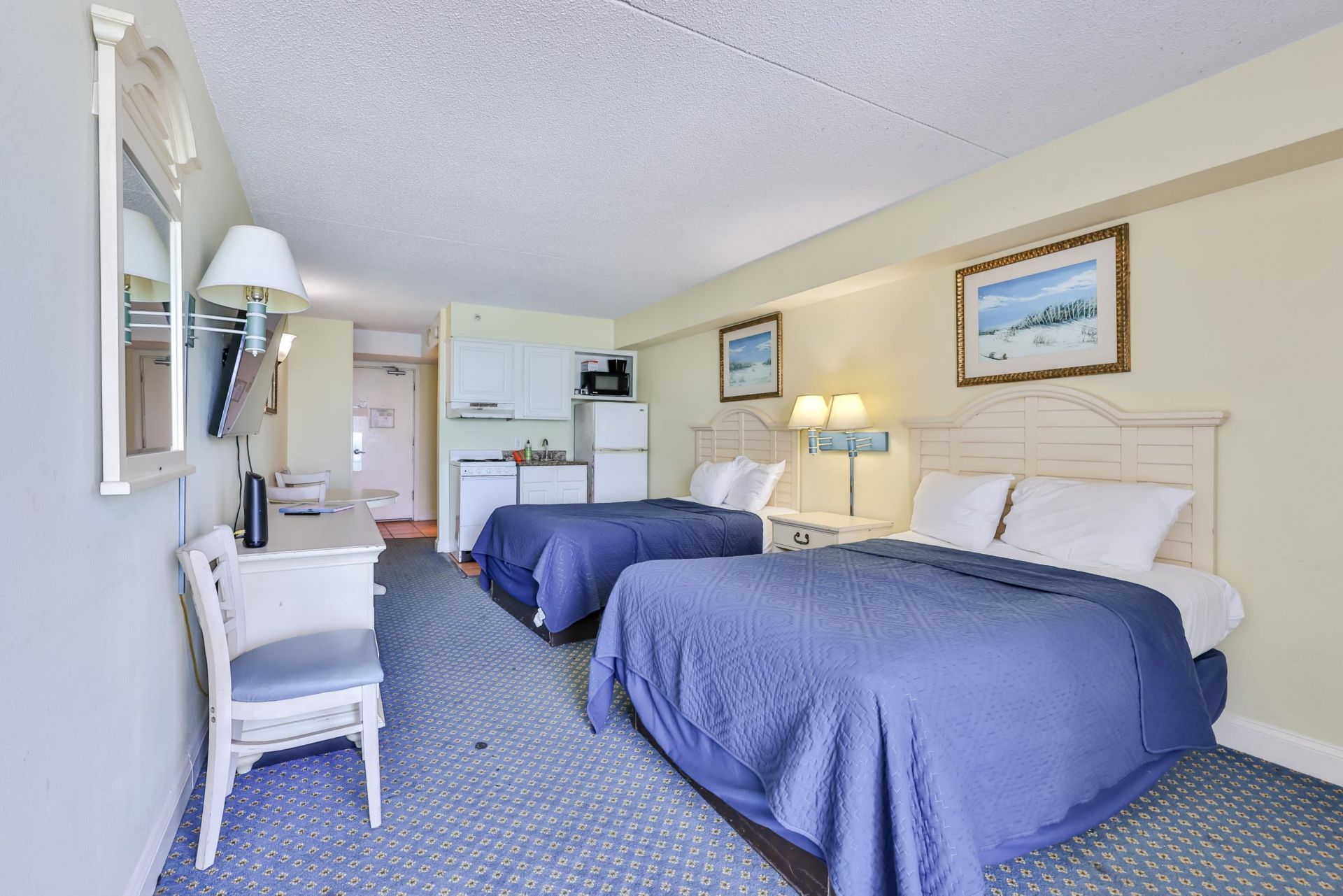 1207 S Ocean Blvd.  Photo 4