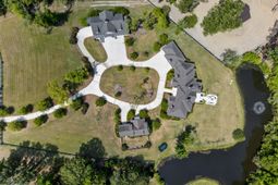 1484 Old Rosebud Trail photo 4