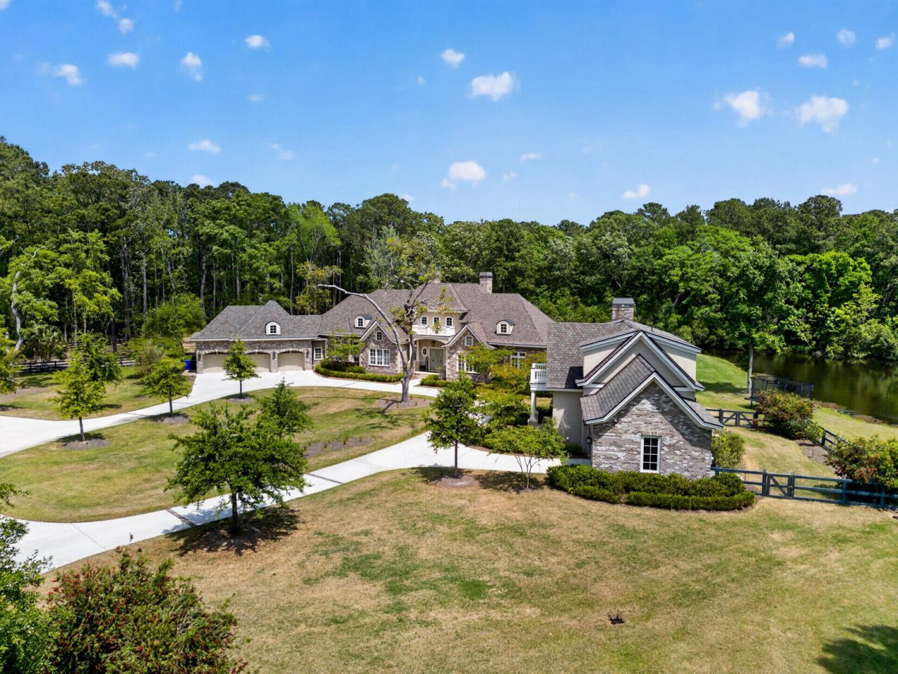 1484 Old Rosebud Trail Photo 7