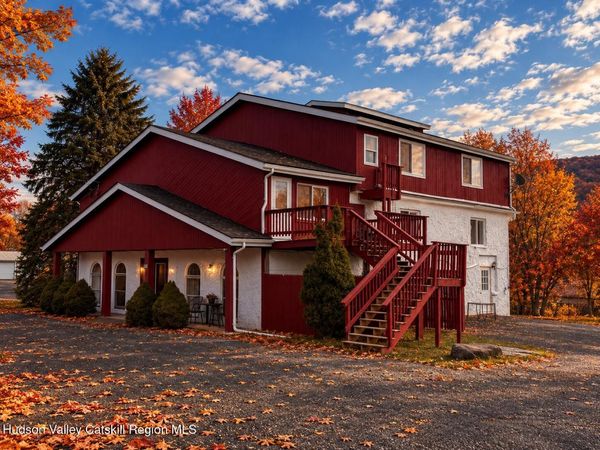 5759 New York 23a, Tannersville, NY 12485