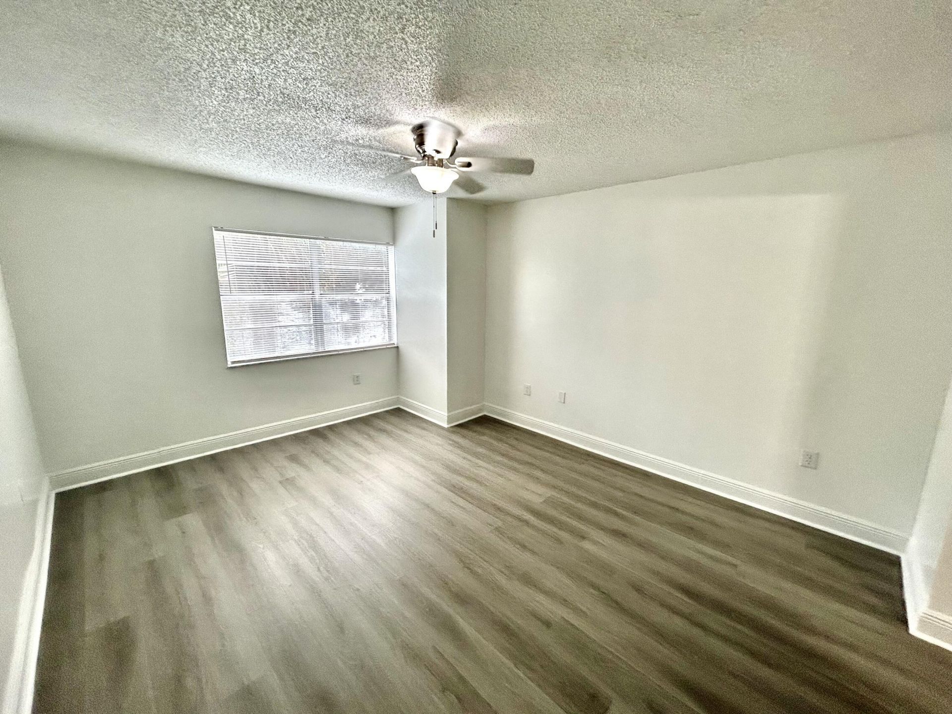 4314 NW 9th Avenue, Unit 4-2b, Deerfield Beach, FL 33064 Photo