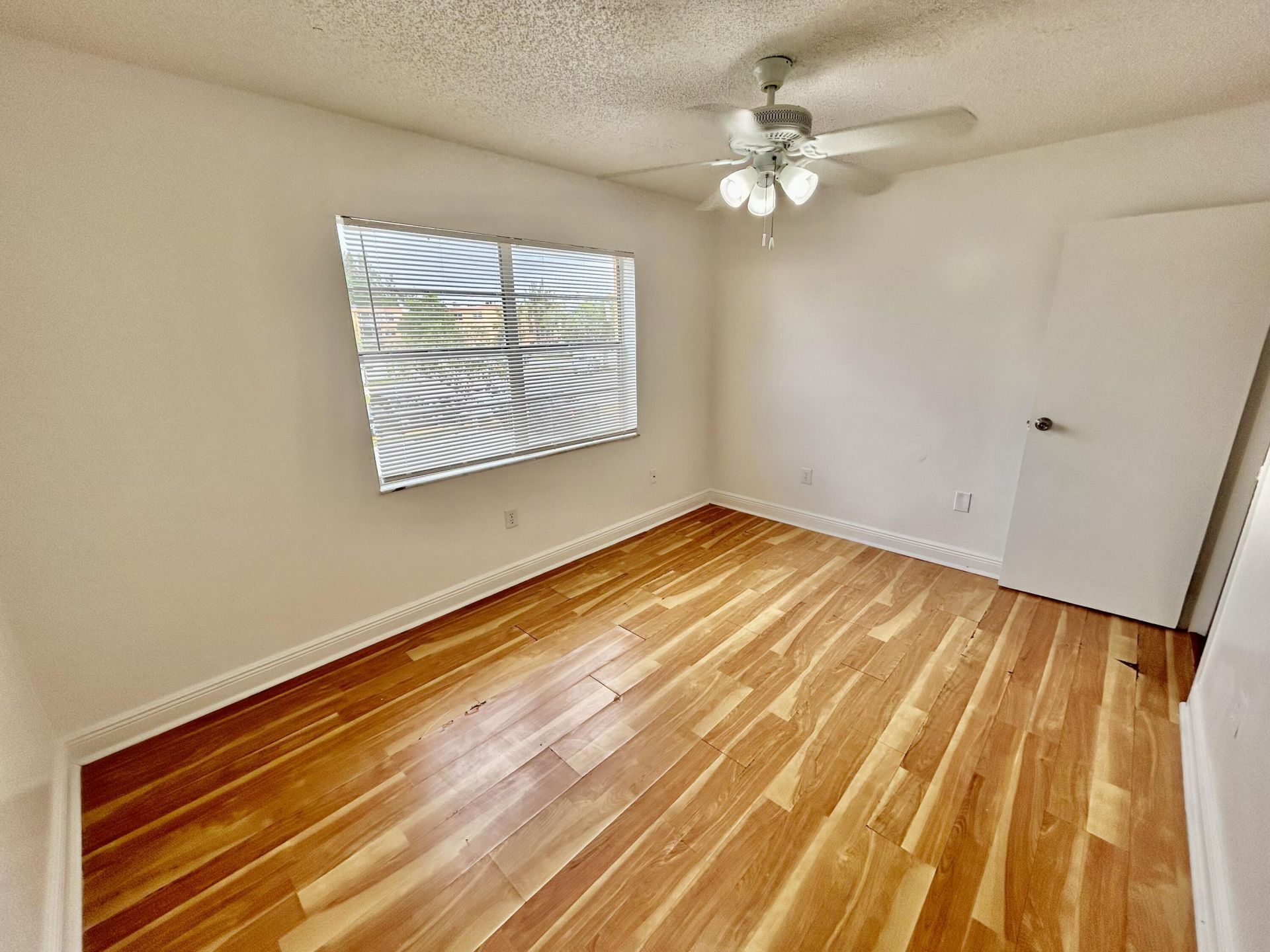 4314 NW 9th Avenue, Unit 4-2b, Deerfield Beach, FL 33064 Photo