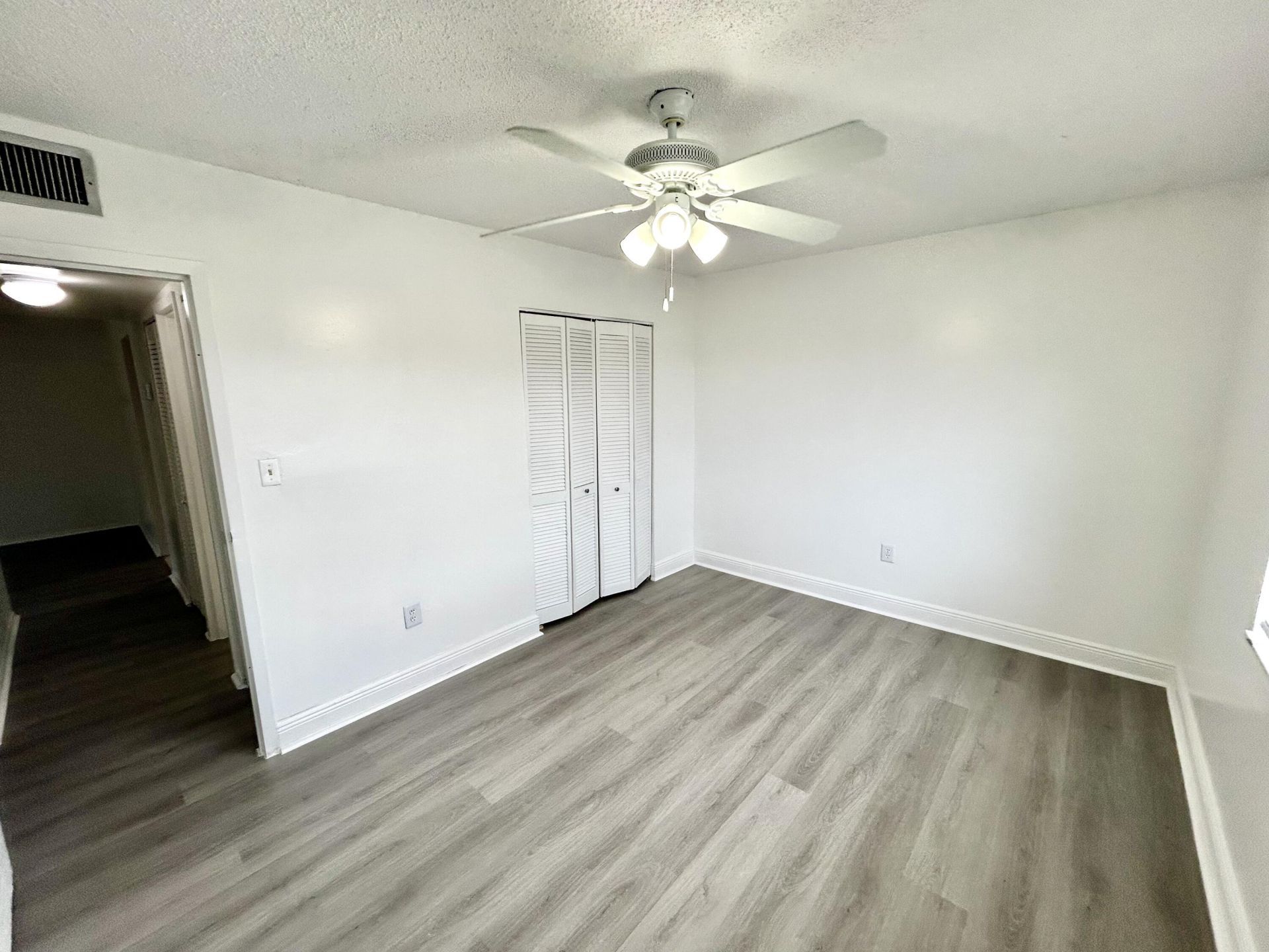 4314 NW 9th Avenue, Unit 4-2b, Deerfield Beach, FL 33064 Photo