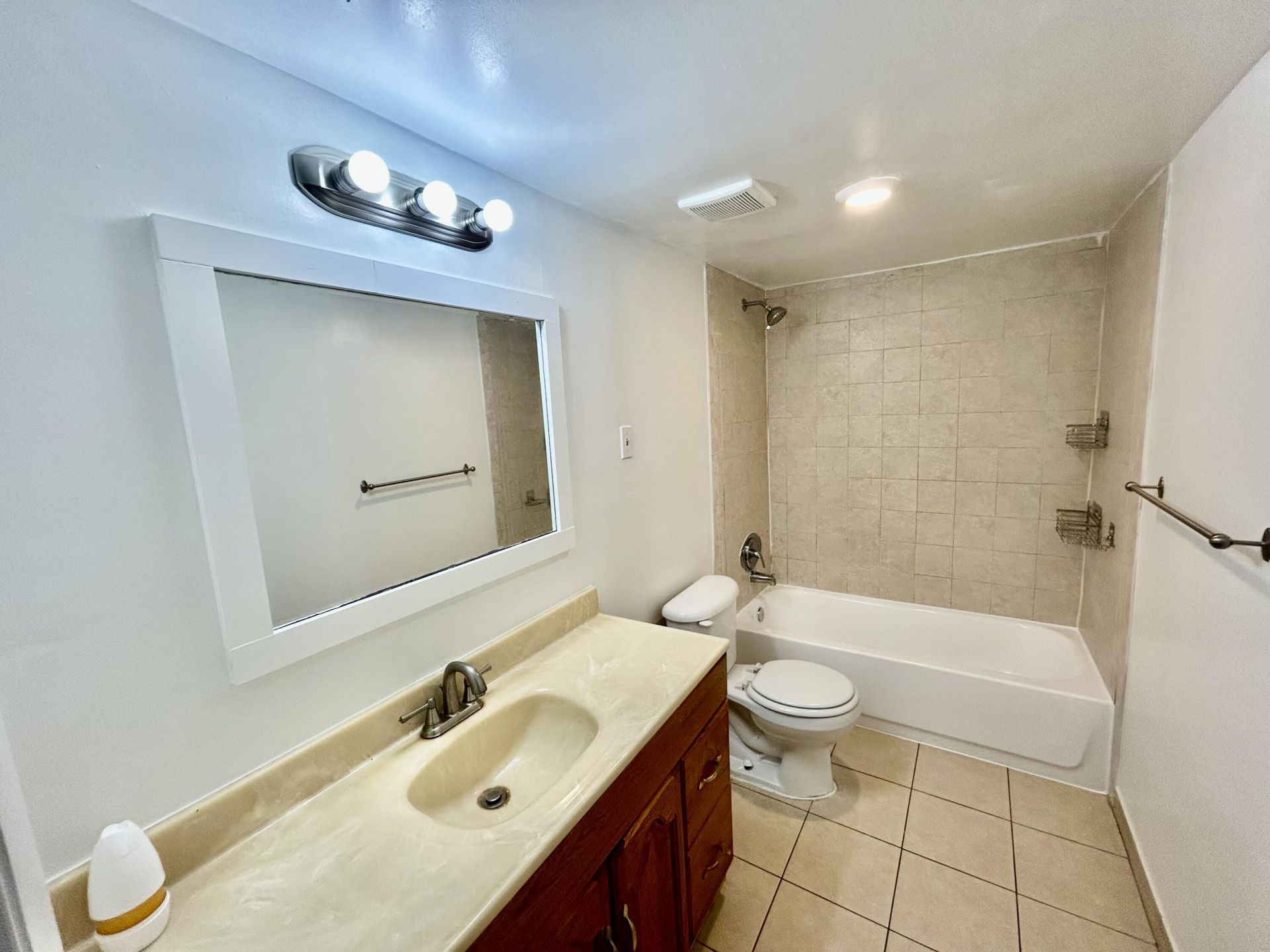 4314 NW 9th Avenue, Unit 4-2b, Deerfield Beach, FL 33064 Photo