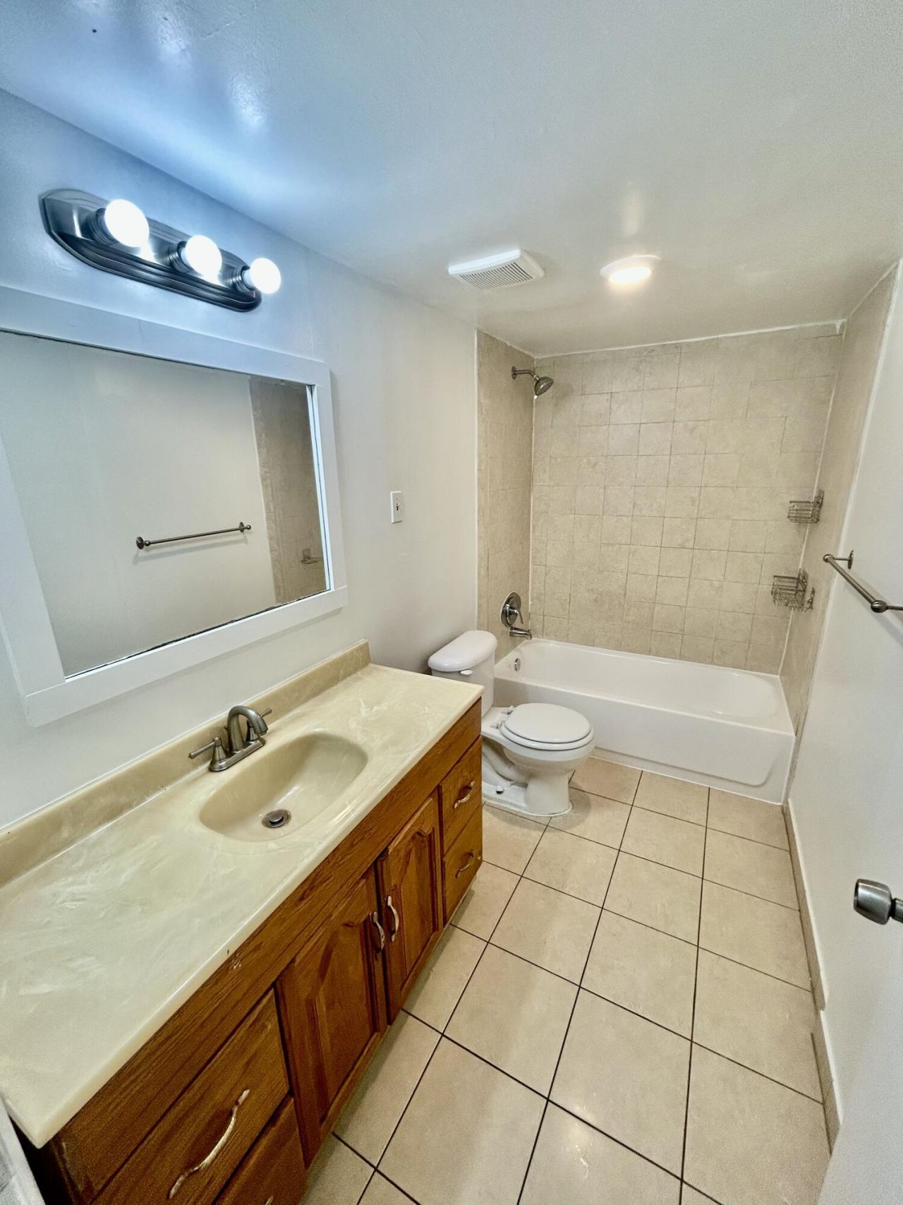 4314 NW 9th Avenue, Unit 4-2b, Deerfield Beach, FL 33064 Photo