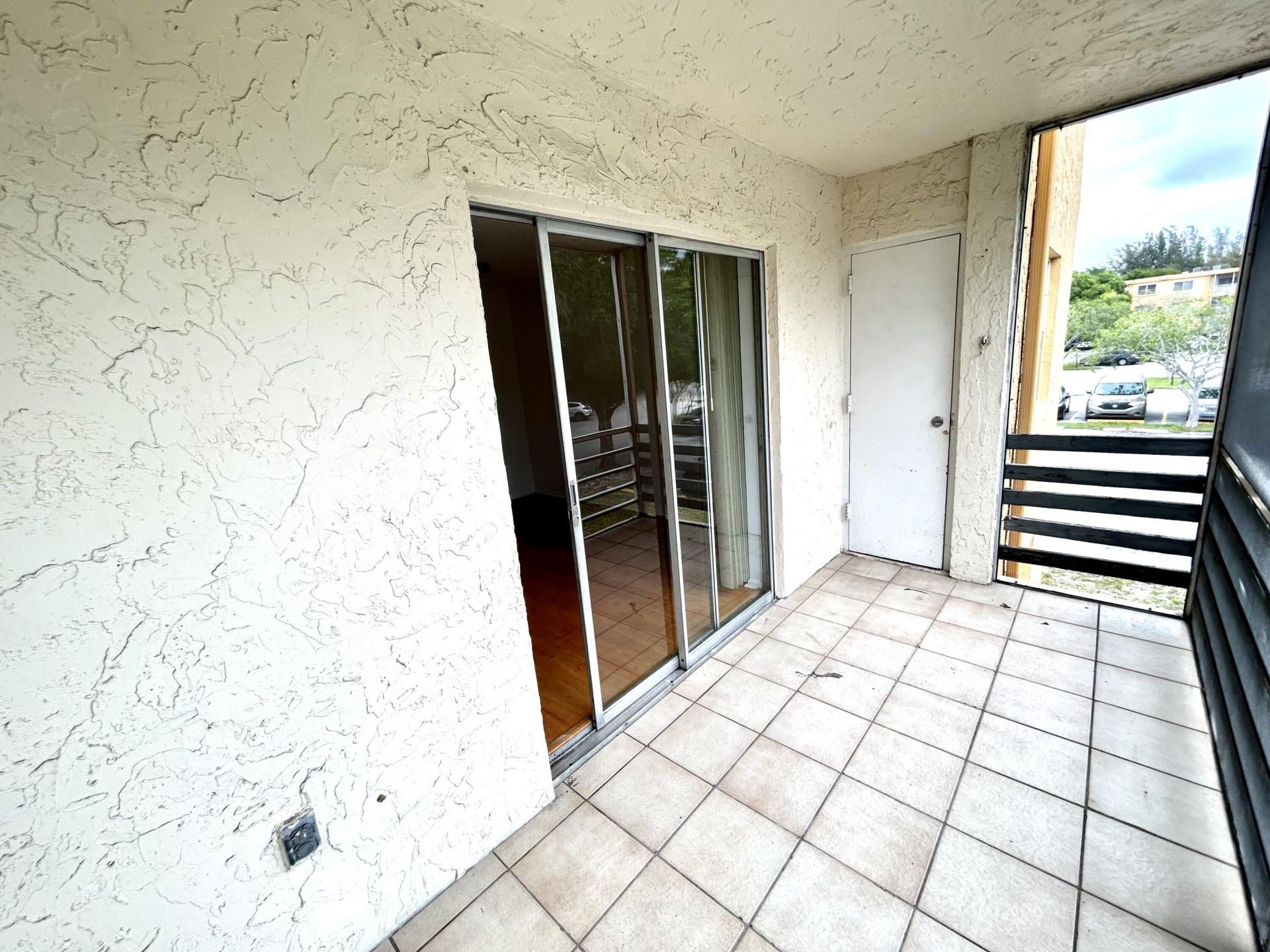 4314 NW 9th Avenue, Unit 4-2b, Deerfield Beach, FL 33064 Photo