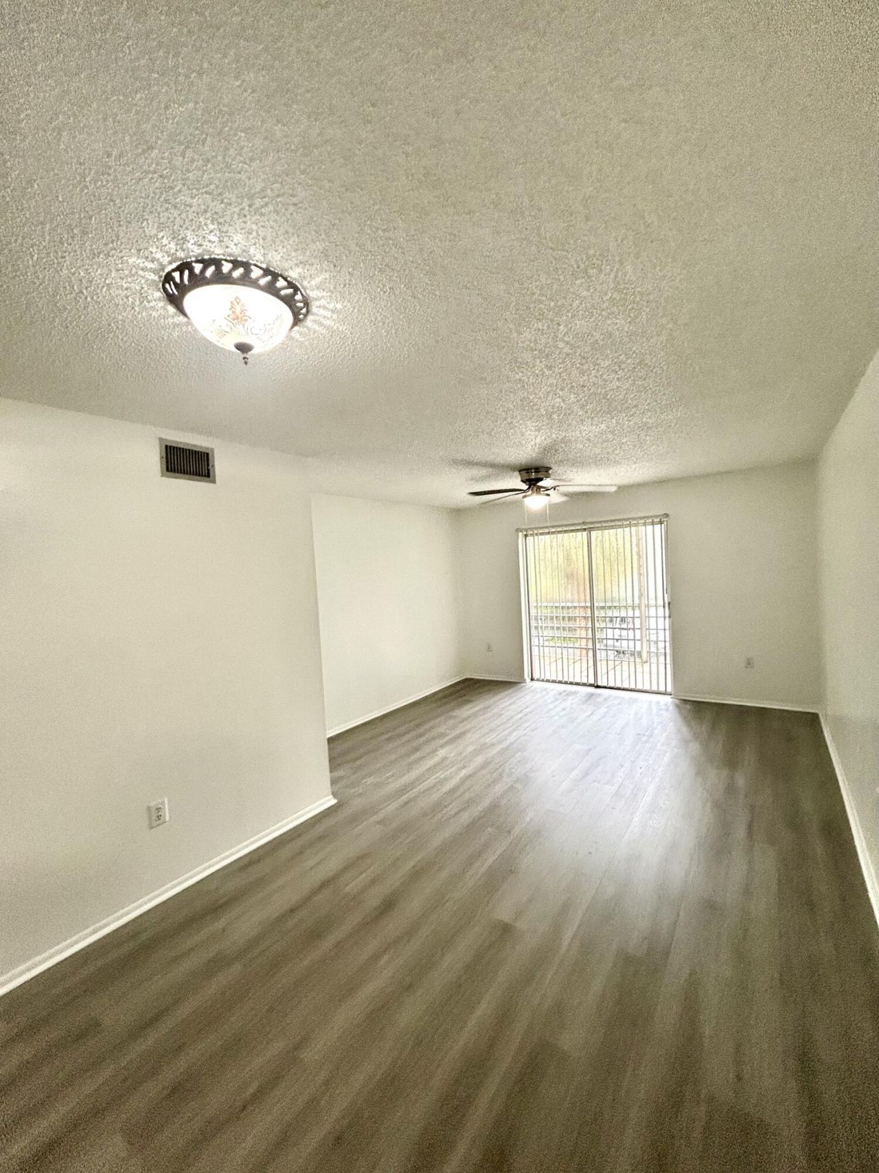 4314 NW 9th Avenue, Unit 4-2b, Deerfield Beach, FL 33064 Photo
