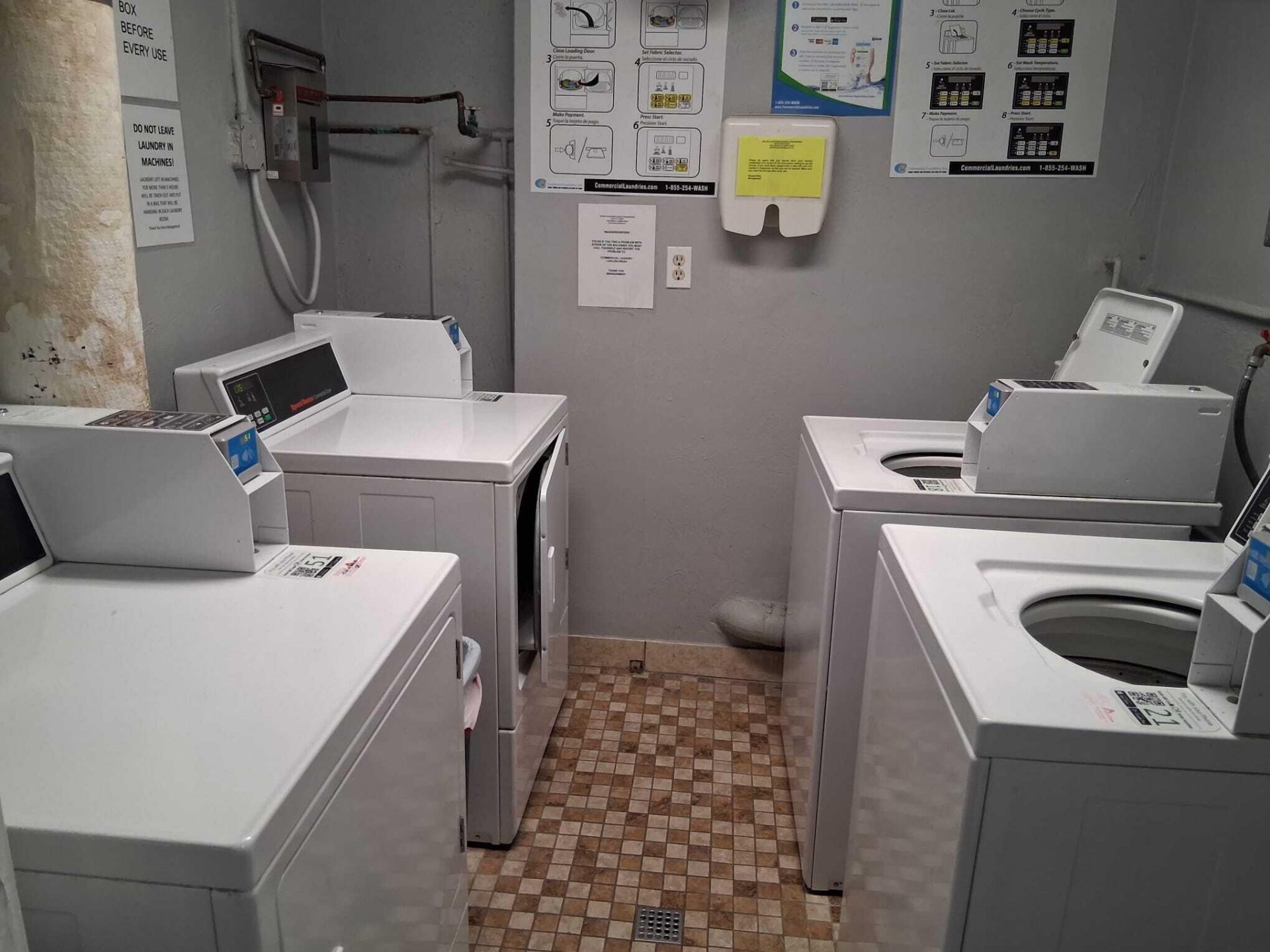 329 SE 3rd Street, Unit 302s, Hallandale Beach, FL 33009 Photo