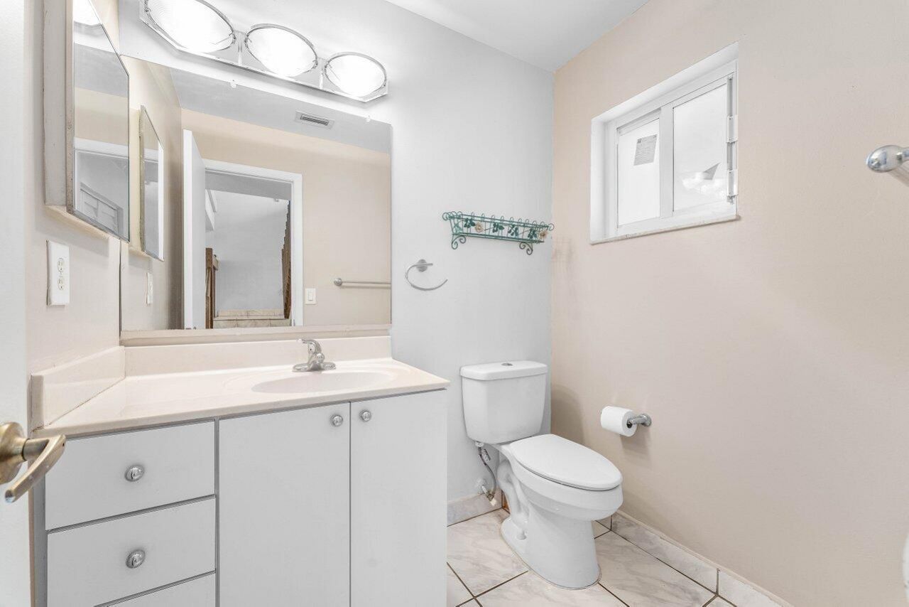 331 NW 101st Terrace, Pembroke Pines, FL 33026 Photo