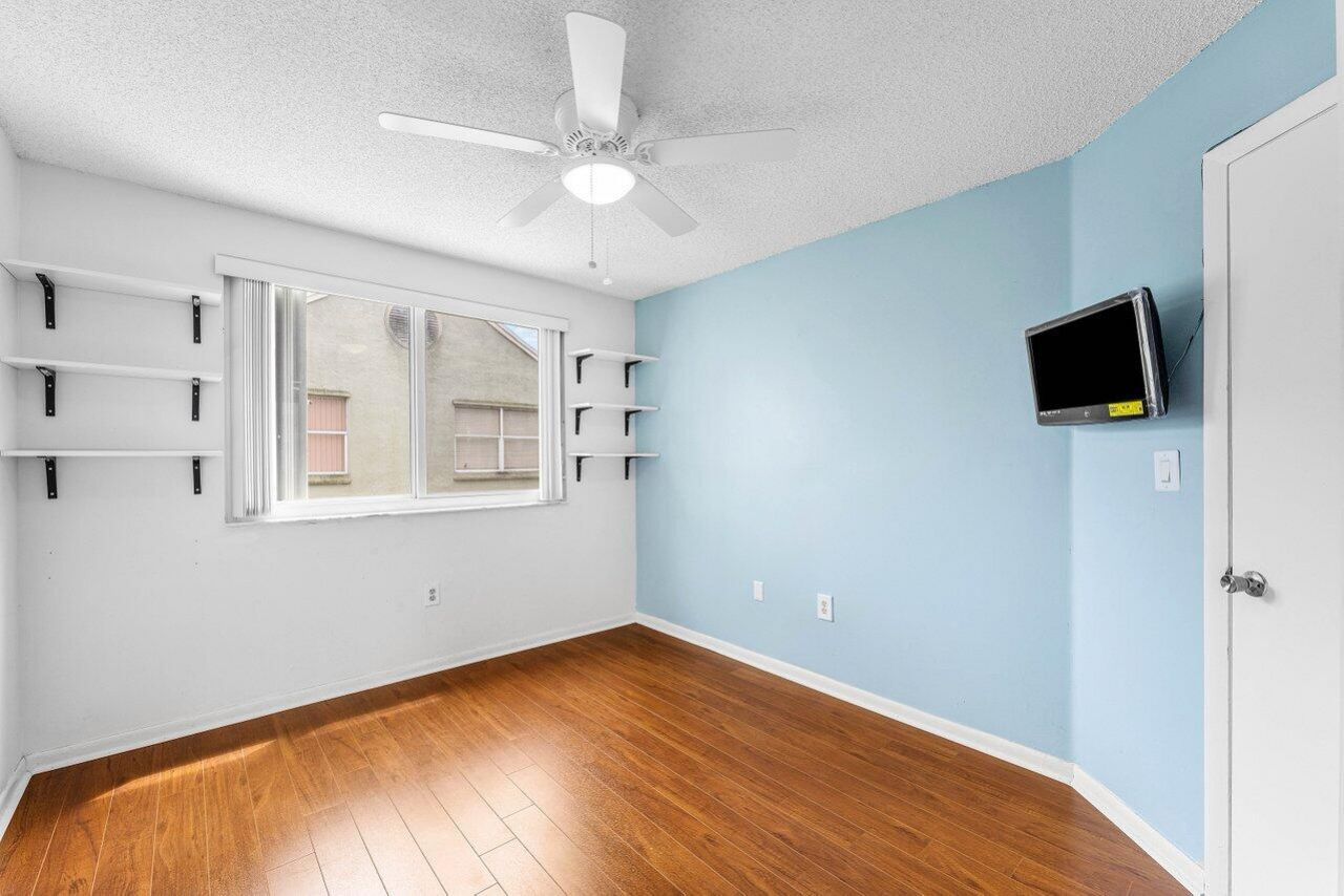 331 NW 101st Terrace, Pembroke Pines, FL 33026 Photo