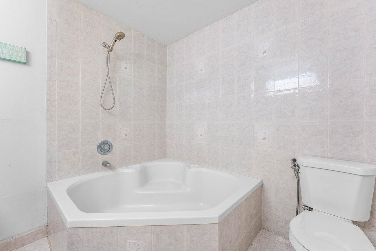 331 NW 101st Terrace, Pembroke Pines, FL 33026 Photo