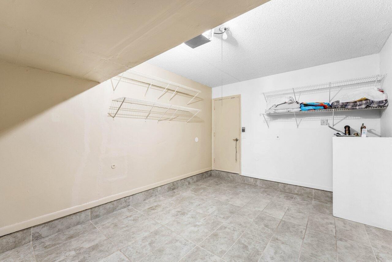 331 NW 101st Terrace, Pembroke Pines, FL 33026 Photo