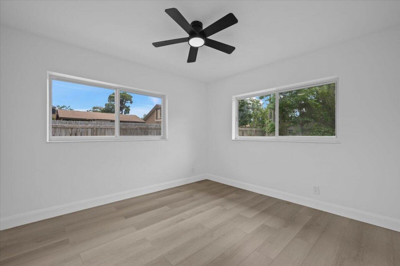 1612 Sherwood Avenue, Mangonia Park, FL 33407 Photo