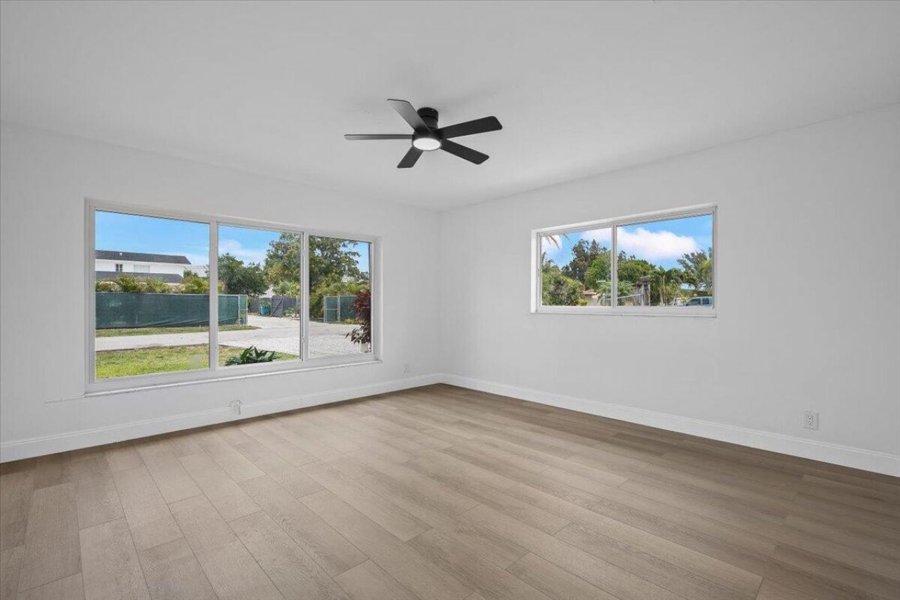 1612 Sherwood Avenue, Mangonia Park, FL 33407 Photo