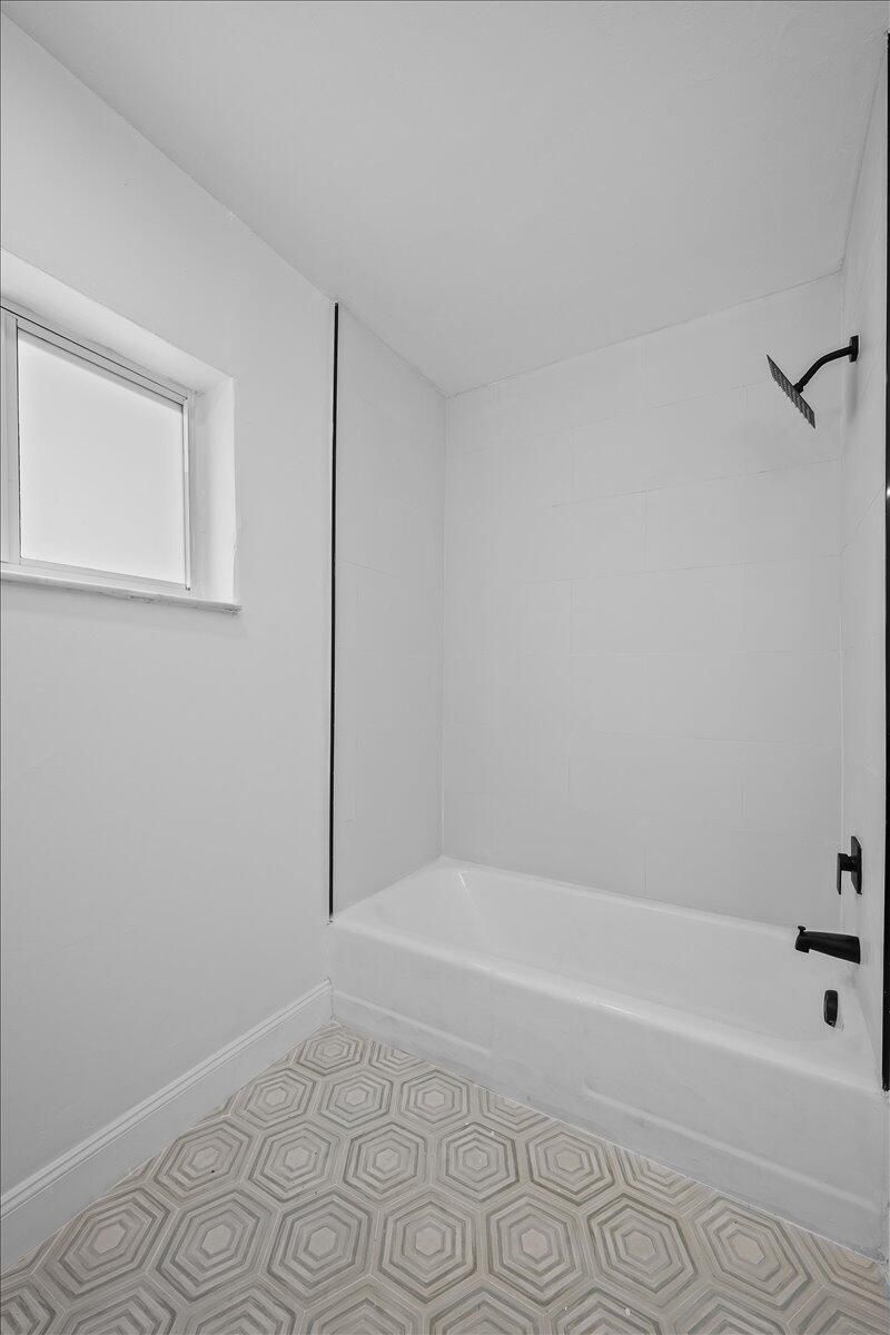 1612 Sherwood Avenue, Mangonia Park, FL 33407 Photo