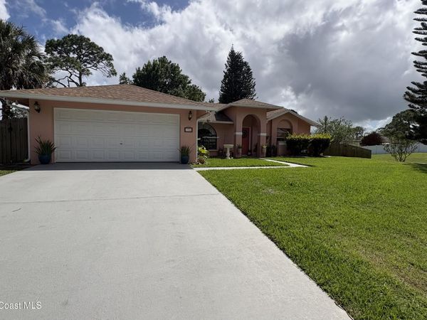 1798 Hays Street NW , Palm Bay, FL 32907