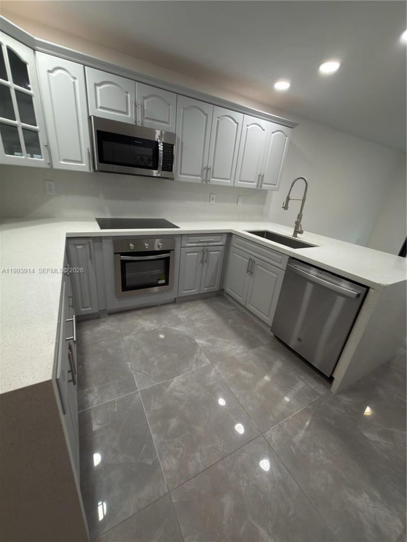 1647 SW 136th Pl, Miami, FL 33175 Photo