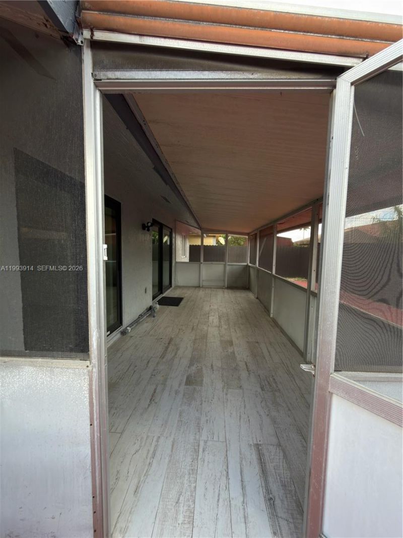 1647 SW 136th Pl, Miami, FL 33175 Photo