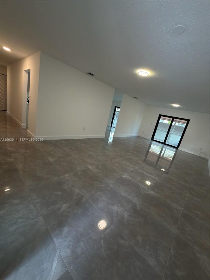 1647 SW 136th Pl, Miami, FL 33175 Photo